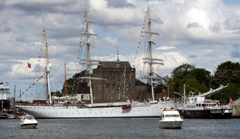 Statsraad Lehmkuhl